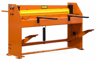 Гильотина механическая ножная Stalex Q01-1.6x1320B